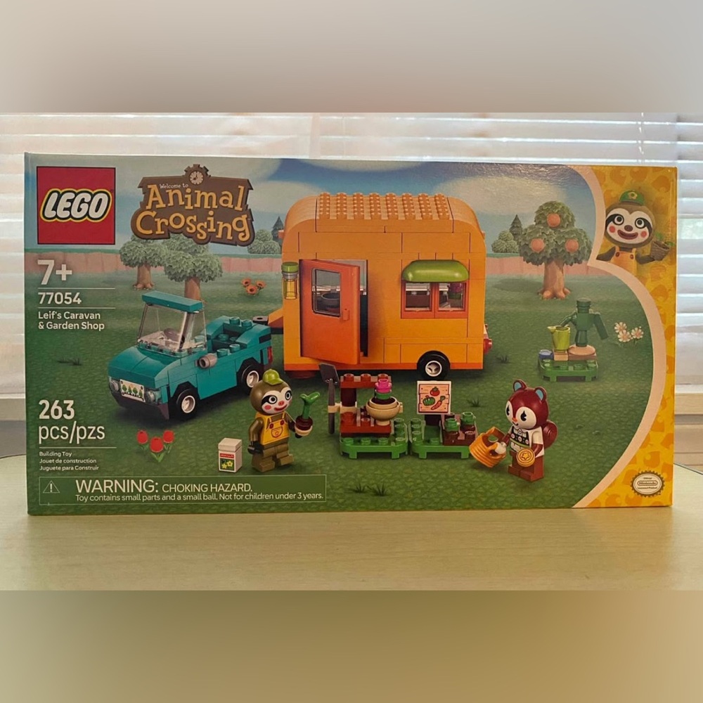 LEGO Animal Crossing - Leif’s Caravan and Garden Shop Set 77054
